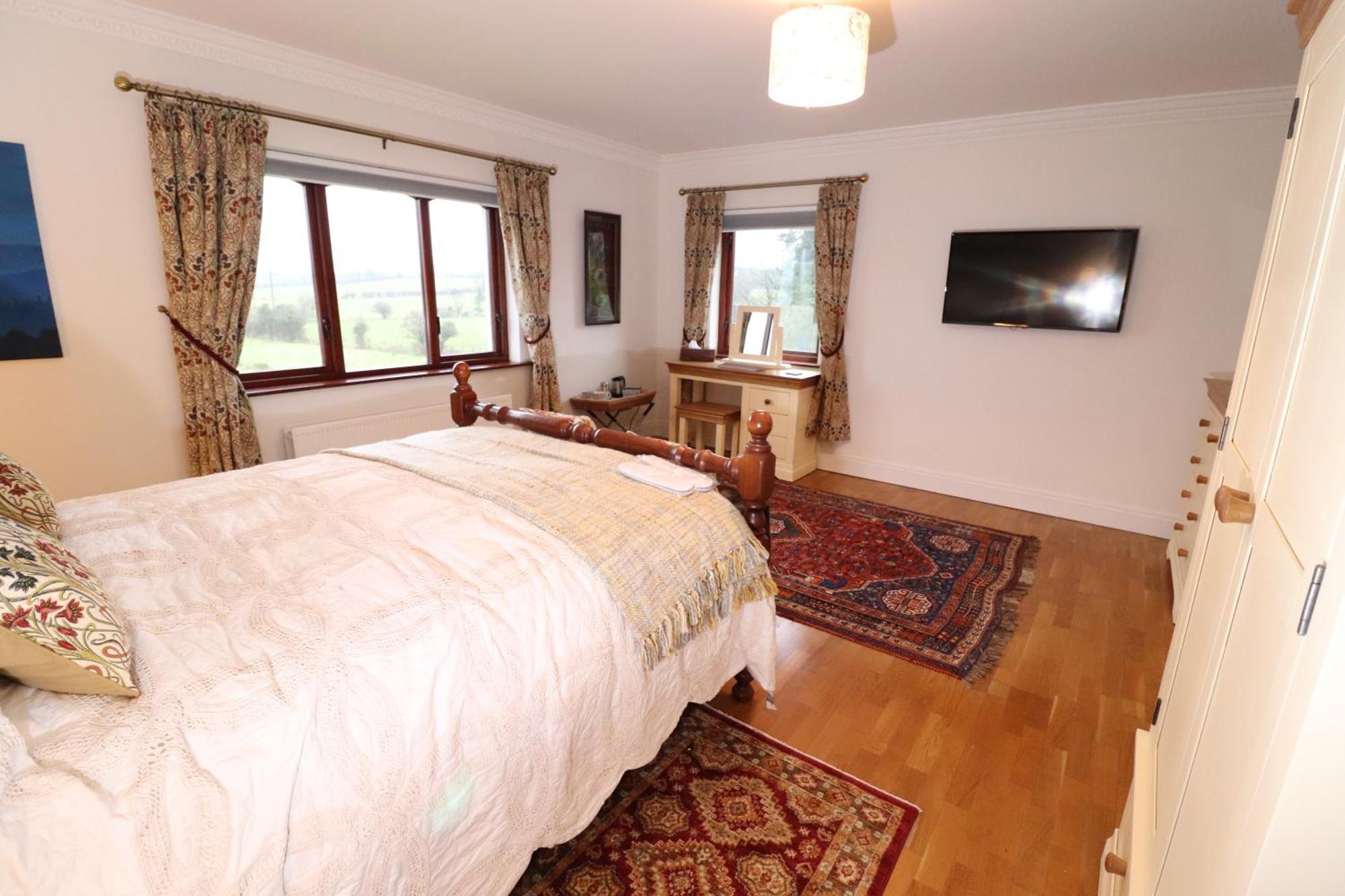 Mossvale Lodge Country House Bed And Breakfast 安特里姆 外观 照片